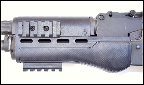 AK 47 HANDGUARD WITH RAILS