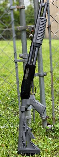 KickLite recoil reduction 6 position shotgun STOCK & FOREND  for Mossberg® 500 12/20 Ga. in 'URBAN GREY'
